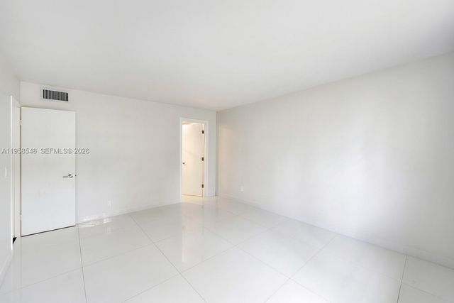 6911 Environ Blvd 1K, Lauderhill, FL 33319