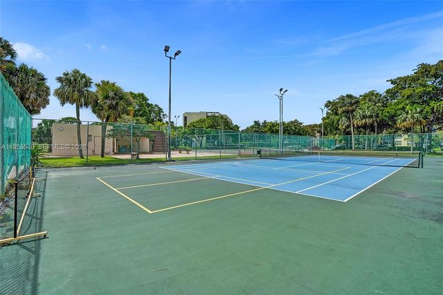 6911 Environ Blvd 1K, Lauderhill, FL 33319