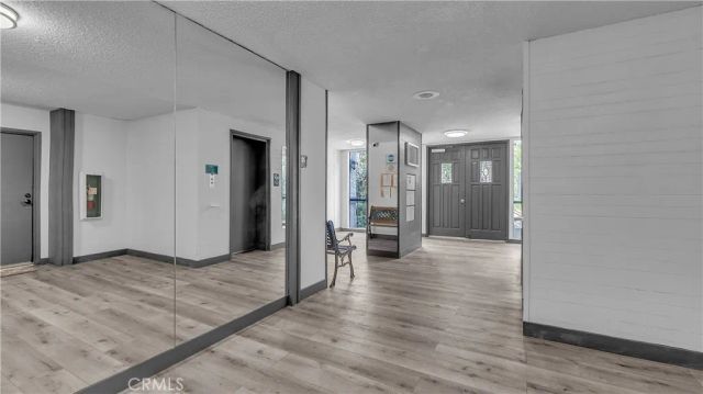 320 E Stocker 304, Glendale, CA 91207