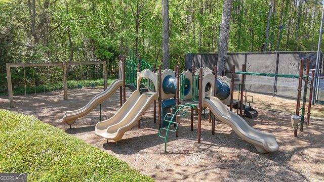 140 Coventry Court, Fayetteville, GA 30215