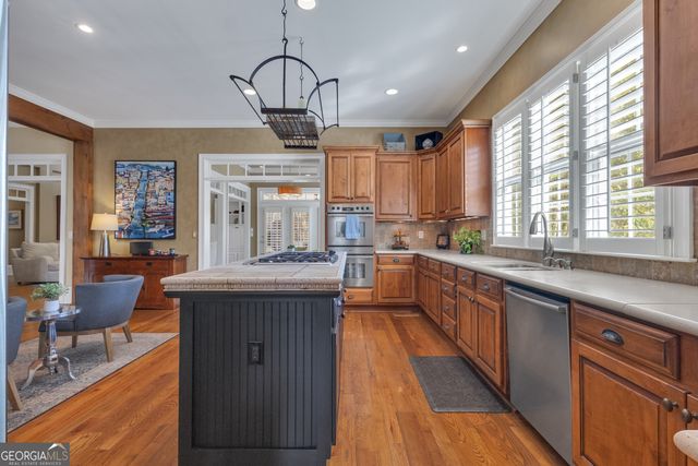 140 Coventry Court, Fayetteville, GA 30215