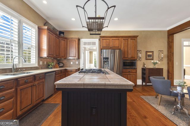 140 Coventry Court, Fayetteville, GA 30215