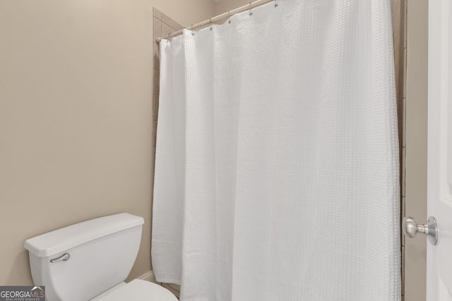 140 Coventry Court, Fayetteville, GA 30215