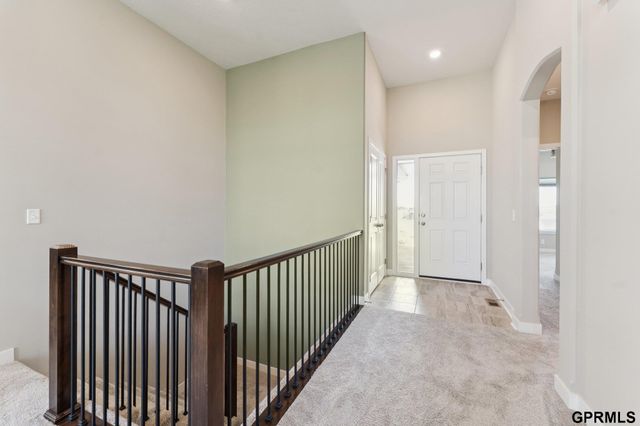 17676 Potter Street, Bennington, NE 68007