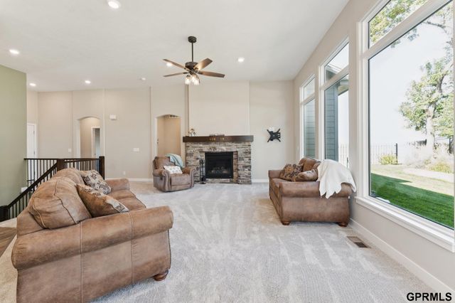 17676 Potter Street, Bennington, NE 68007