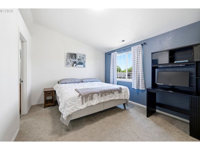 1008 GRANT St, Lafayette, OR 97127
