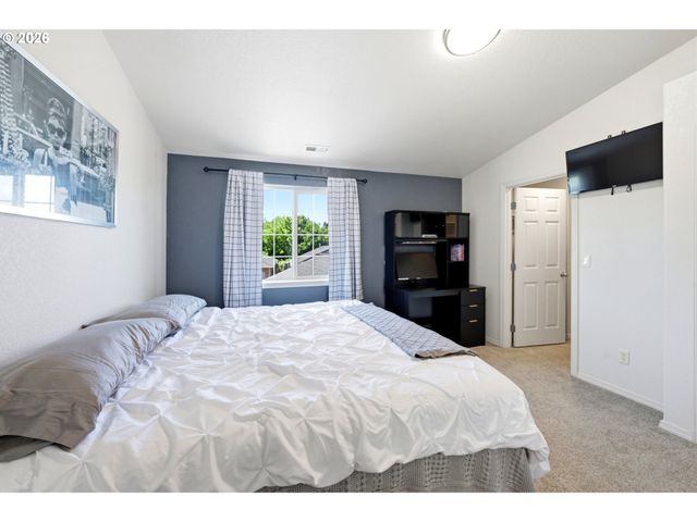 1008 GRANT St, Lafayette, OR 97127