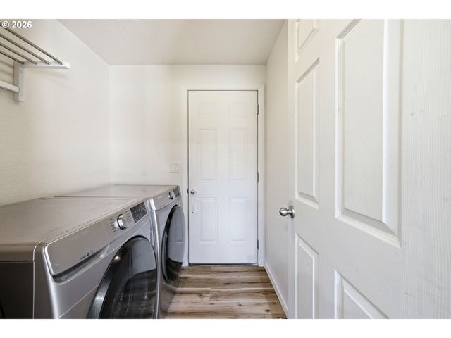 1008 GRANT St, Lafayette, OR 97127