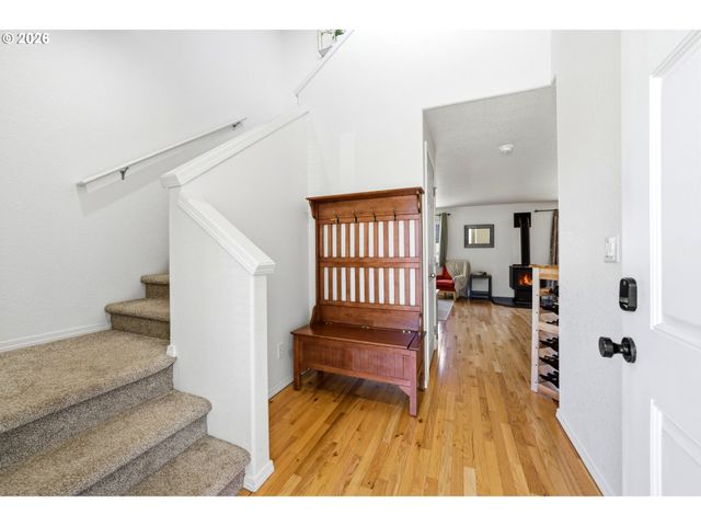 1008 GRANT St, Lafayette, OR 97127
