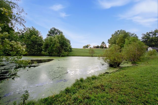 175 Bettis Rd, Lebanon, TN 37090