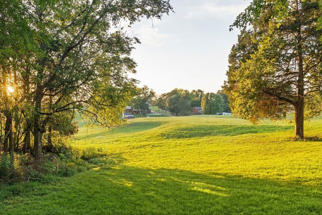 175 Bettis Rd, Lebanon, TN 37090