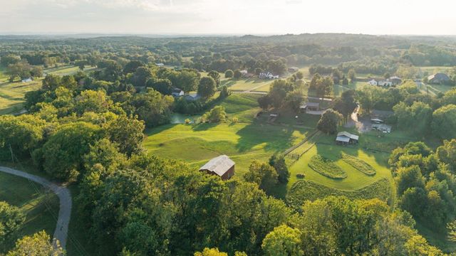 175 Bettis Rd, Lebanon, TN 37090