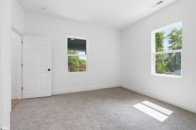 706 Gray Street, Woodruff, SC 29388