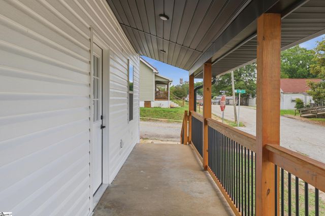 706 Gray Street, Woodruff, SC 29388
