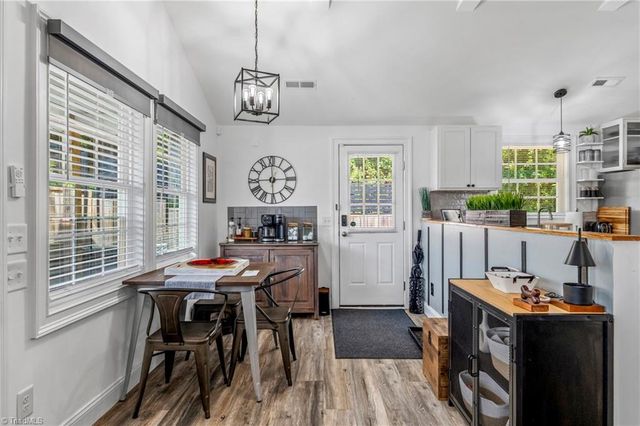 505 Kent Court, High Point, NC 27260