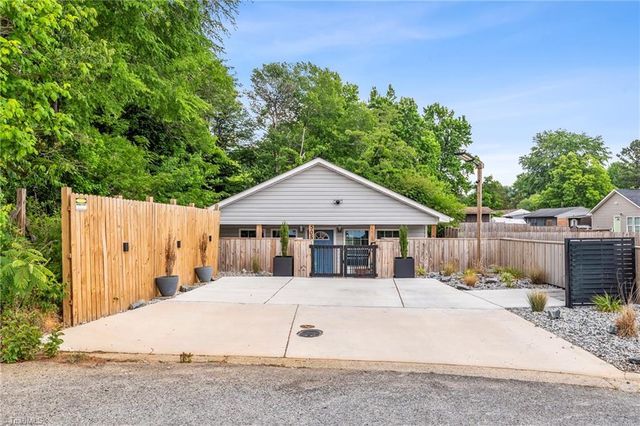 505 Kent Court, High Point, NC 27260
