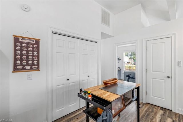 505 Kent Court, High Point, NC 27260