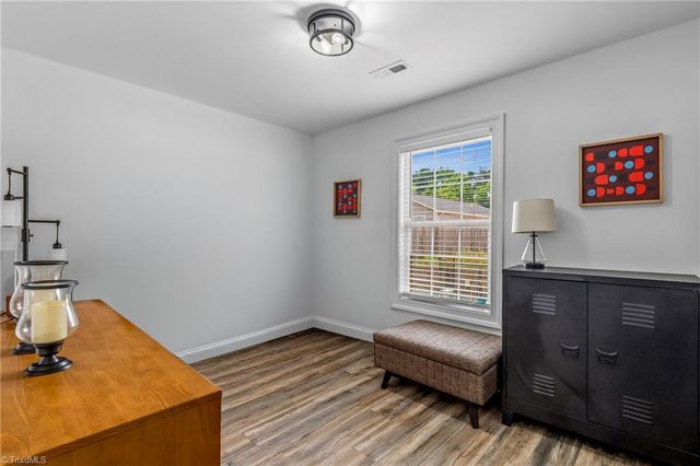 505 Kent Court, High Point, NC 27260