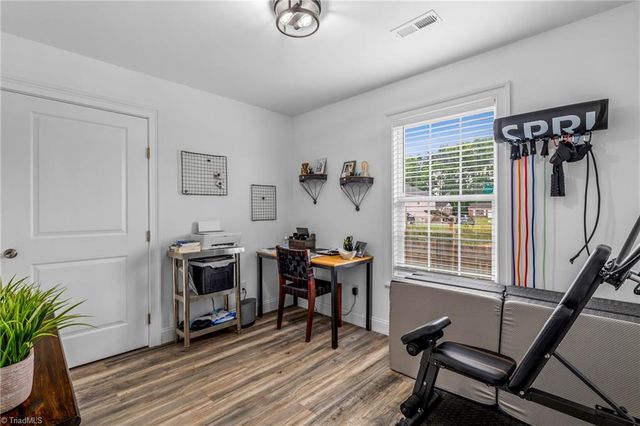 505 Kent Court, High Point, NC 27260