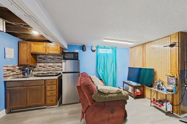 811 LINCOLN AVE, Burlington City, NJ 08016