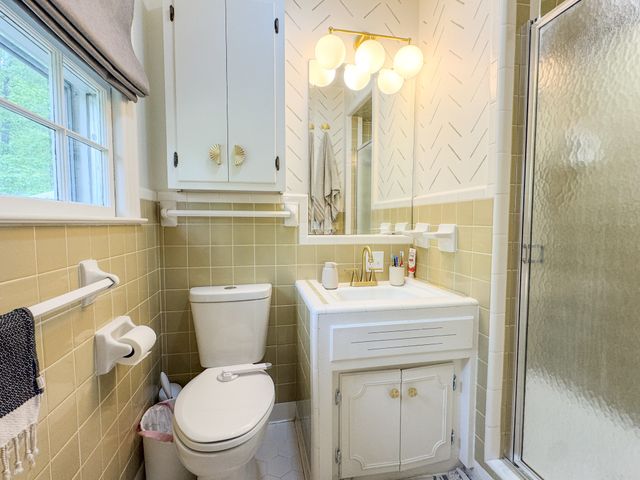 1506 Hillwood Cir, Lafayette, TN 37083