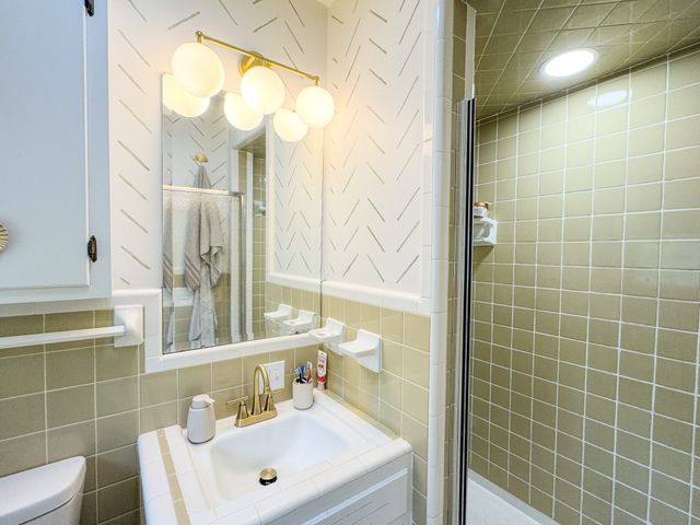 1506 Hillwood Cir, Lafayette, TN 37083