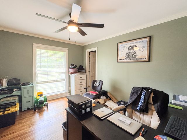 1506 Hillwood Cir, Lafayette, TN 37083