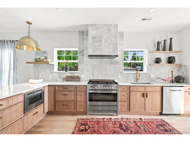 1005 Garfield St, Denver, CO 80206