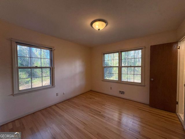 797 Kiowa Drive NE, Marietta, GA 30060