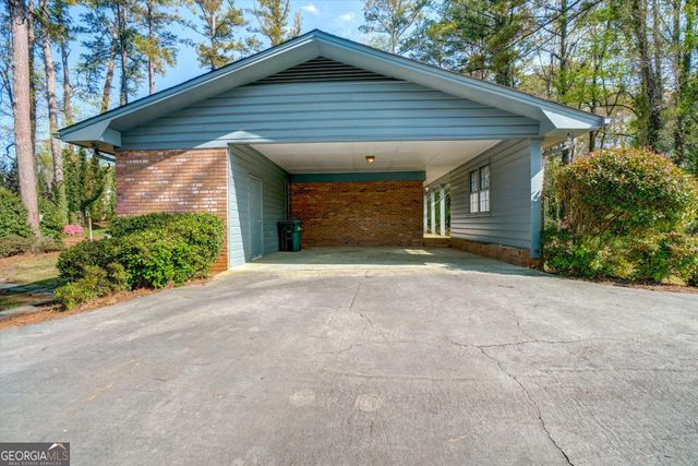 797 Kiowa Drive NE, Marietta, GA 30060