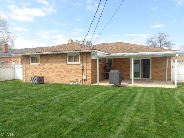 6195 Jamestown Drive, Parma, OH 44134
