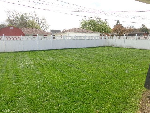 6195 Jamestown Drive, Parma, OH 44134