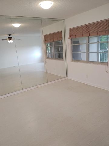 12900 SW 7th Court 410b, Pembroke Pines, FL 33027