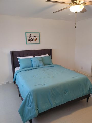 12900 SW 7th Court 410b, Pembroke Pines, FL 33027