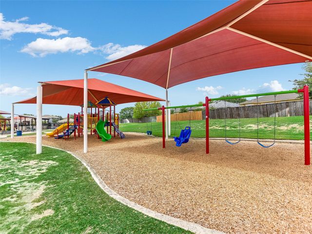 300 Wapiti RD, Buda, TX 78610