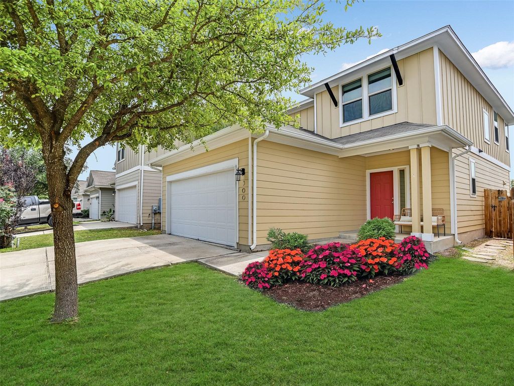 300 Wapiti RD, Buda, TX 78610
