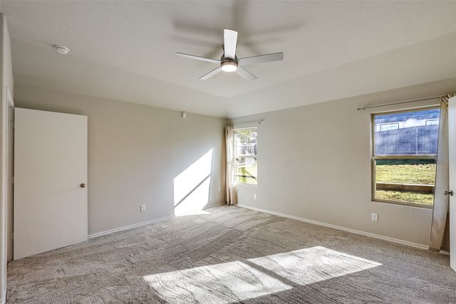 5527 Diaz Avenue, Fort Worth, TX 76107