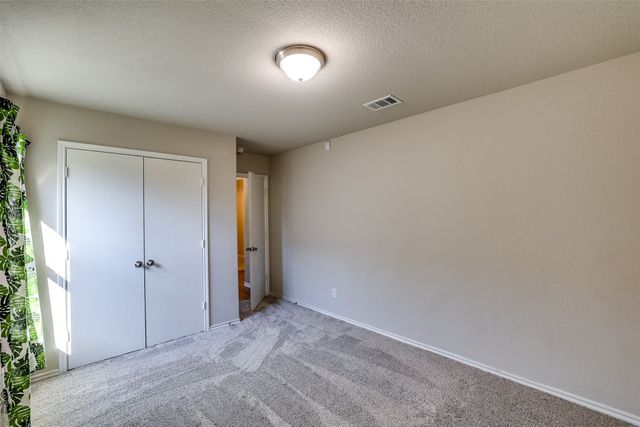 5527 Diaz Avenue, Fort Worth, TX 76107