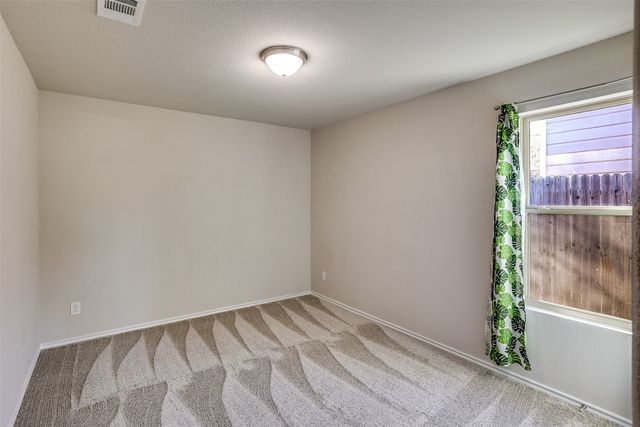 5527 Diaz Avenue, Fort Worth, TX 76107