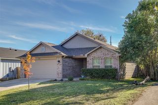 5527 Diaz Avenue, Fort Worth, TX 76107