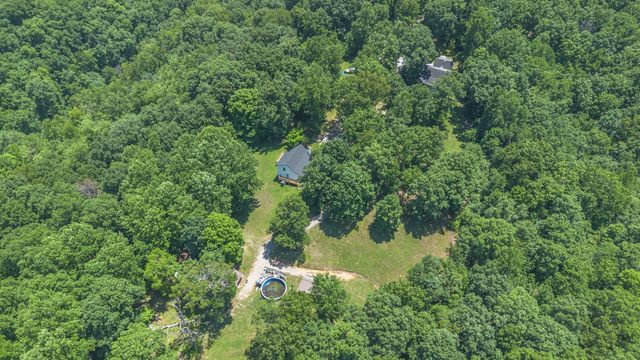 127 Shade Tree Ct, Pegram, TN 37143