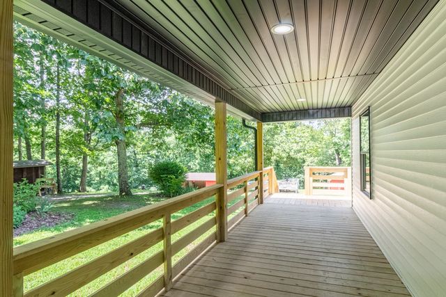 127 Shade Tree Ct, Pegram, TN 37143