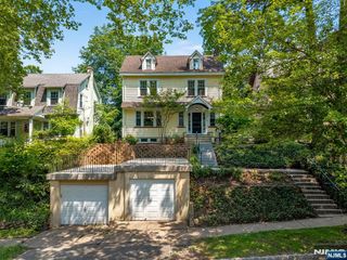 67 Woodland Road, Bloomfield, NJ 07003