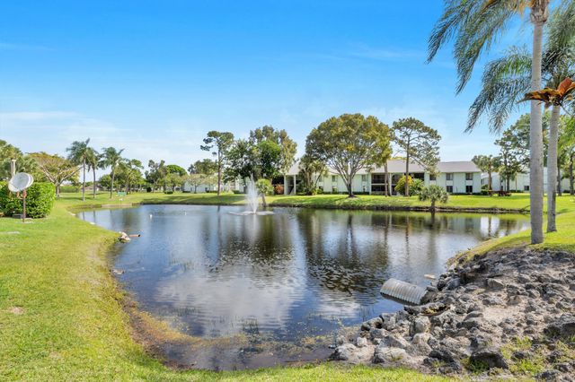3714 Savoy Lane B, West Palm Beach, FL 33417