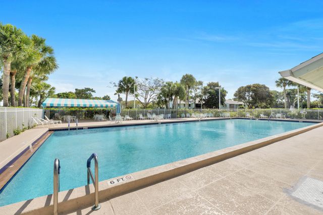 3714 Savoy Lane B, West Palm Beach, FL 33417