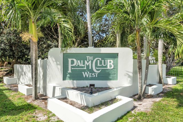 3714 Savoy Lane B, West Palm Beach, FL 33417