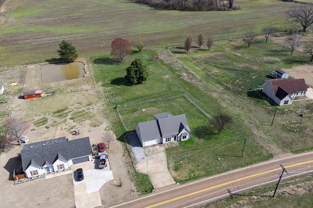 7172 MT CARMEL RD, Unincorporated, TN 38019