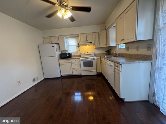 212 11TH ST, Laurel, MD 20707
