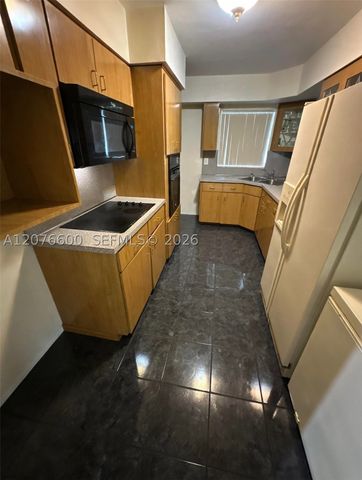 2961 NW 162nd St, Miami Gardens, FL 33054