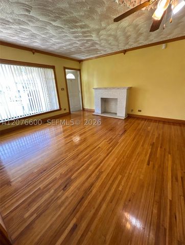 2961 NW 162nd St, Miami Gardens, FL 33054